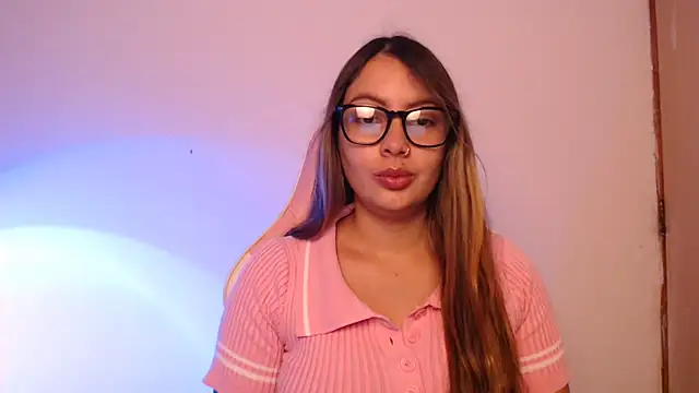 lalawhitte online show from November 19, 2025, 1:55 pm