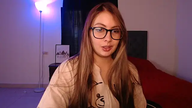 lalawhitte online show from March 18, 2026, 5:05 pm