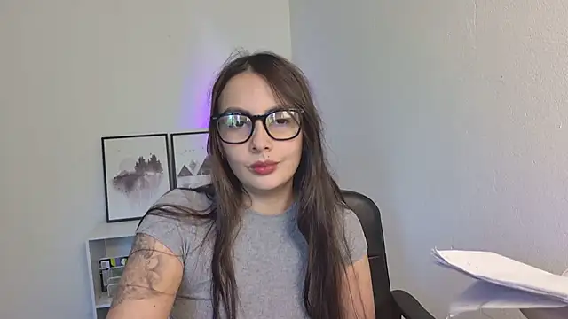 Snapshot of lalawhitte chatting on July 16, 2026, 6:14 pm lalawhitte online show from July 16, 2026, 6:14 pm