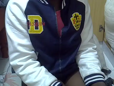Snapshot of ebonyzoe chatting on July 5, 2026, 1:56 am ebonyzoe online show from July 5, 2026, 1:56 am