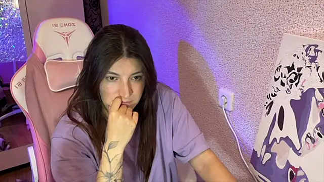 Snapshot of Katrin__kiss chatting on April 8, 2026, 9:04 pm Katrin kiss online show from April 8, 2026, 9:04 pm