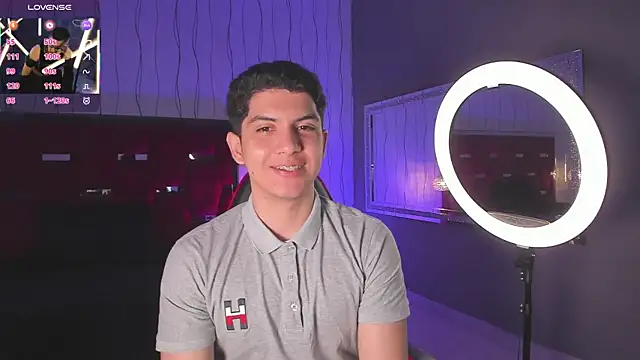 Snapshot of Brat_ chatting on January 12, 2026, 10:59 pm Brat online show from January 12, 2026, 10:59 pm