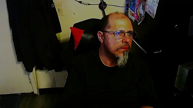 KrazyLegz online show from March 19, 2026, 9:52 pm