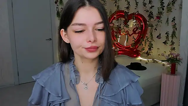 ContinentOfTranquility online show from February 16, 2026, 3:13 am