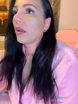 Snapshot of ReiyaRey chatting on April 28, 2026, 3:44 am ReiyaRey online show from April 28, 2026, 3:44 am