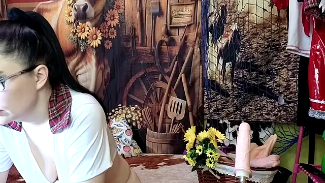 DashaHart online show from December 5, 2024, 1:06 pm