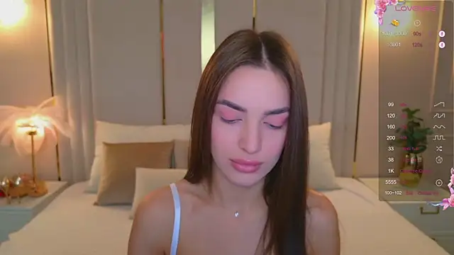 Snapshot of BellaHalles chatting on November 20, 2025, 6:13 am BellaHalles online show from November 20, 2025, 6:13 am