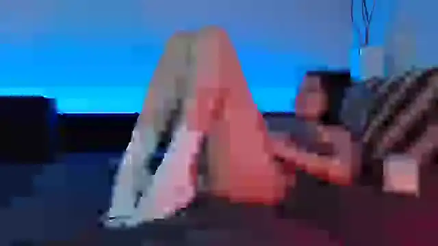 Snapshot of Jinna_milli chatting on February 9, 2025, 7:09 pm Jinna milli online show from February 9, 2025, 7:09 pm