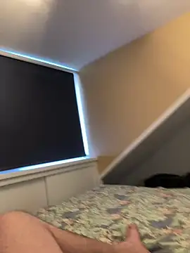 LivingLegend1978 online show from April 22, 2026, 5:36 pm