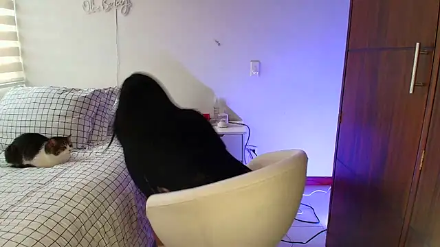 keilelewis online show from February 7, 2026, 8:34 pm