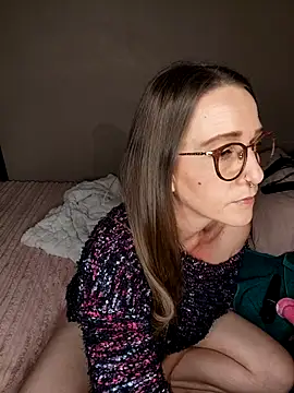 Deviant Desires xx online show from September 23, 2025, 5:16 pm