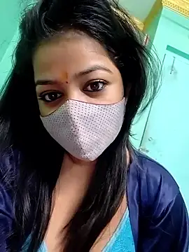 Snapshot of Monalisa_Singh chatting on December 22, 2025, 5:43 pm Monalisa Singh online show from December 22, 2025, 5:43 pm