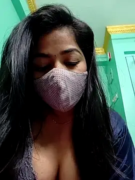 Snapshot of Monalisa_Singh chatting on January 7, 2026, 11:12 am Monalisa Singh online show from January 7, 2026, 11:12 am