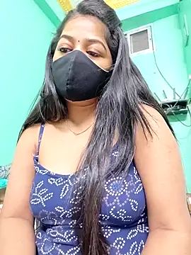 Snapshot of Monalisa_Singh chatting on February 26, 2026, 10:47 am Monalisa Singh online show from February 26, 2026, 10:47 am