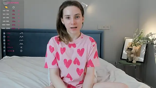 DonnaBurkee online show from February 15, 2025, 4:12 pm