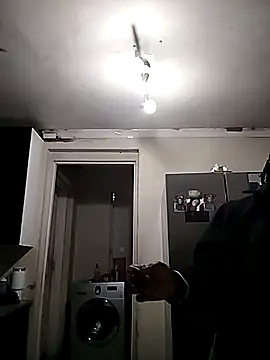 Nomhle113 online show from November 18, 2025, 4:33 pm