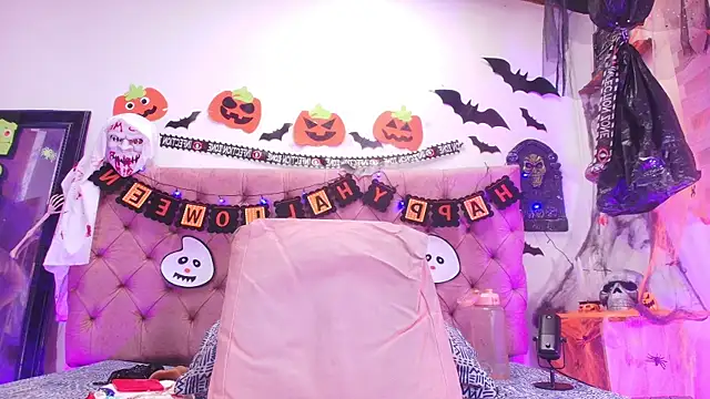 diane di online show from October 17, 2025, 7:16 pm