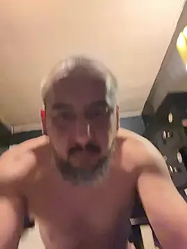 ElPollo77 online show from March 17, 2025, 3:57 am