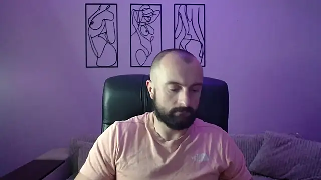 brindlefly6969 online show from October 24, 2025, 11:50 am