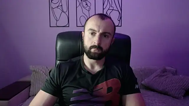 brindlefly6969 online show from November 11, 2025, 11:10 am