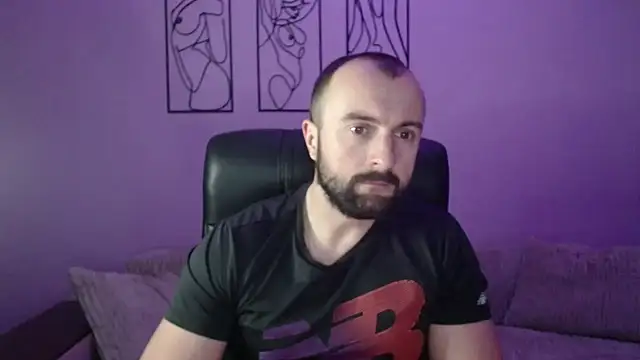 brindlefly6969 online show from December 16, 2025, 12:21 pm