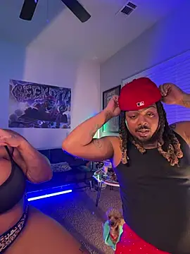 4EVAGLACIERS online show from July 14, 2026, 2:49 am