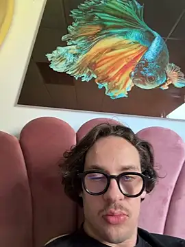 Snapshot of hardmecl chatting on March 22, 2026, 2:09 pm hardmecl online show from March 22, 2026, 2:09 pm