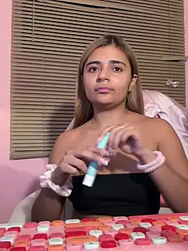 Snapshot of pamell_col chatting on January 12, 2025, 1:32 am pamell col online show from January 12, 2025, 1:32 am