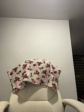 Snapshot of pamell_col chatting on November 13, 2025, 2:10 am pamell col online show from November 13, 2025, 2:10 am