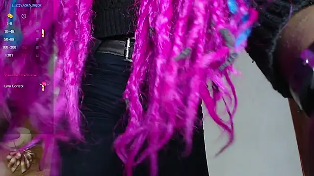 Snapshot of puca_ebony chatting on January 29, 2025, 6:39 pm puca ebony online show from January 29, 2025, 6:39 pm