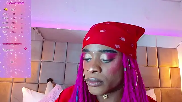 Snapshot of puca_ebony chatting on February 24, 2025, 8:47 pm puca ebony online show from February 24, 2025, 8:47 pm