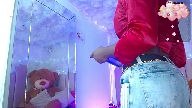 Snapshot of puca_ebony chatting on December 16, 2025, 4:34 pm puca ebony online show from December 16, 2025, 4:34 pm