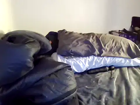 Iliketocooksquirt25 online show from February 11, 2025, 10:04 am