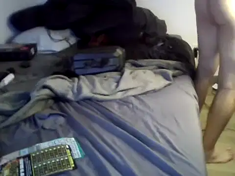 Iliketocooksquirt25 online show from February 26, 2025, 10:47 am