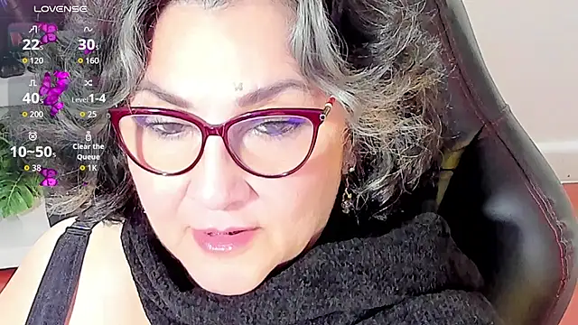 cataleya mom online show from October 23, 2025, 10:25 am