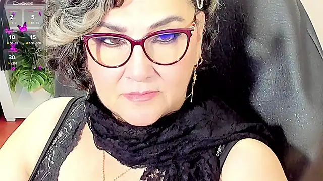 cataleya mom online show from February 20, 2026, 5:04 am