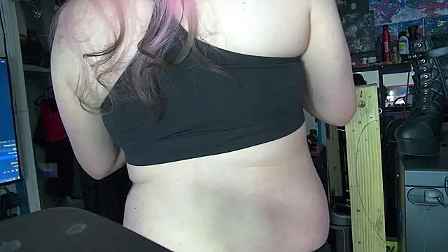 famousALYX online show from February 28, 2026, 10:27 am