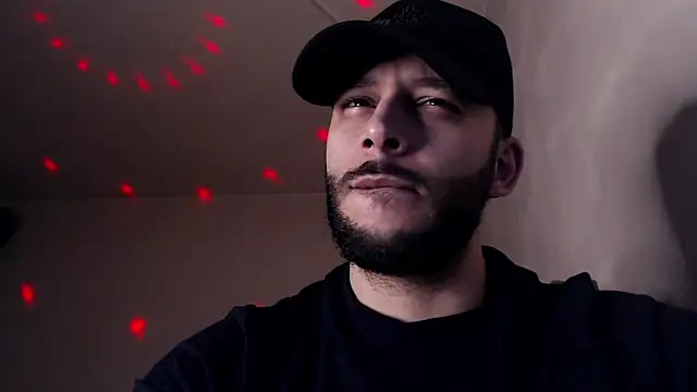 Snapshot of henryaxe chatting on November 25, 2025, 9:48 pm henryaxe online show from November 25, 2025, 9:48 pm