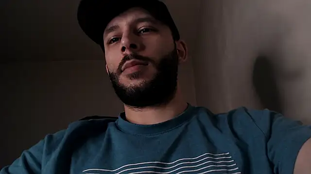 henryaxe online show from April 10, 2026, 10:42 am