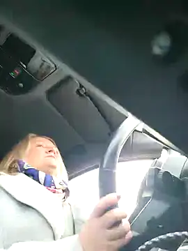 Snapshot of lady_charlyne chatting on December 3, 2024, 1:21 pm lady charlyne online show from December 3, 2024, 1:21 pm