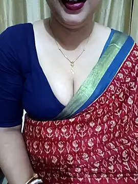 Snapshot of Priya_Boudi chatting on December 14, 2024, 5:47 pm Priya Boudi online show from December 14, 2024, 5:47 pm