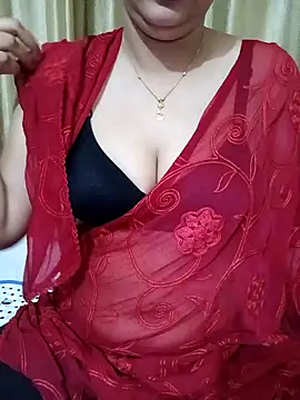 Snapshot of Priya_Boudi chatting on December 17, 2024, 7:15 pm Priya Boudi online show from December 17, 2024, 7:15 pm