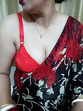 Snapshot of Priya_Boudi chatting on December 19, 2024, 5:40 pm Priya Boudi online show from December 19, 2024, 5:40 pm