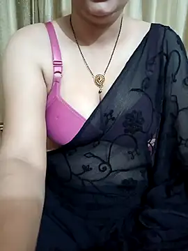 Snapshot of Priya_Boudi chatting on January 22, 2025, 11:34 am Priya Boudi online show from January 22, 2025, 11:34 am