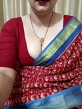 Snapshot of Priya_Boudi chatting on January 25, 2025, 4:35 pm Priya Boudi online show from January 25, 2025, 4:35 pm