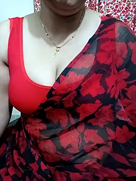 Snapshot of Priya_Boudi chatting on November 3, 2025, 6:09 pm Priya Boudi online show from November 3, 2025, 6:09 pm