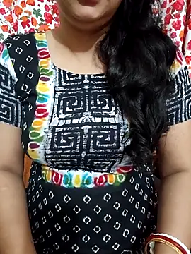 Snapshot of Priya_Boudi chatting on December 1, 2025, 6:02 pm Priya Boudi online show from December 1, 2025, 6:02 pm