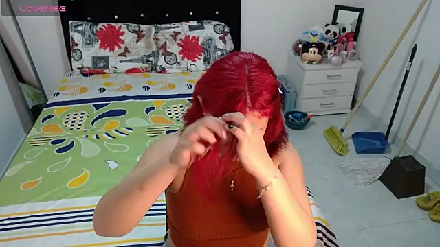 Snapshot of soniafuckboobs chatting on April 23, 2026, 12:29 pm soniafuckboobs online show from April 23, 2026, 12:29 pm