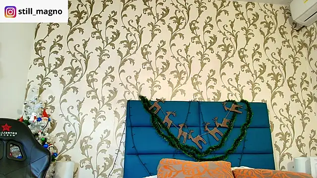 Michael magno online show from December 5, 2025, 8:38 pm