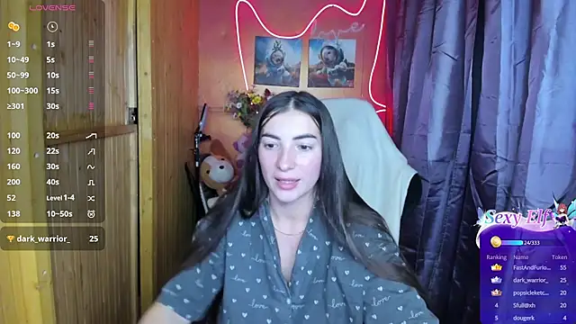 Snapshot of Fiery_Brunette_ chatting on December 26, 2024, 9:04 pm Fiery Brunette  online show from December 26, 2024, 9:04 pm